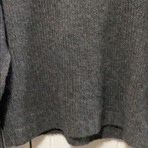 BP. Gray sweater size small - Picture 3 of 7